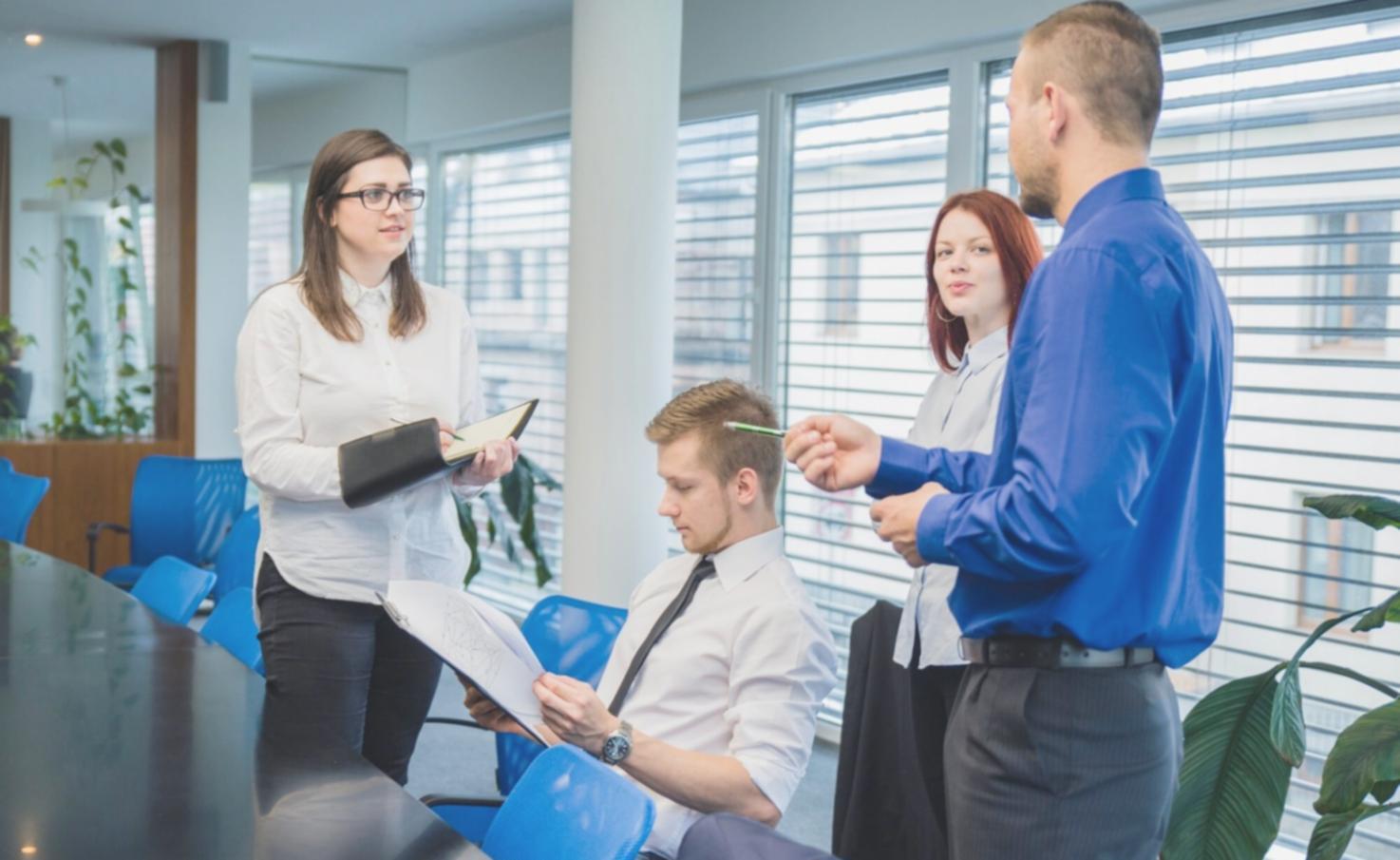 Detaillierte Finanzanalyse und Berichterstattung für Unternehmensgründer